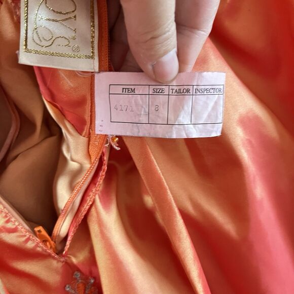 MARY'S FORMAL QUINCEANERA/PROM DRESS Sz 8 Beaded - Picture 8 of 16